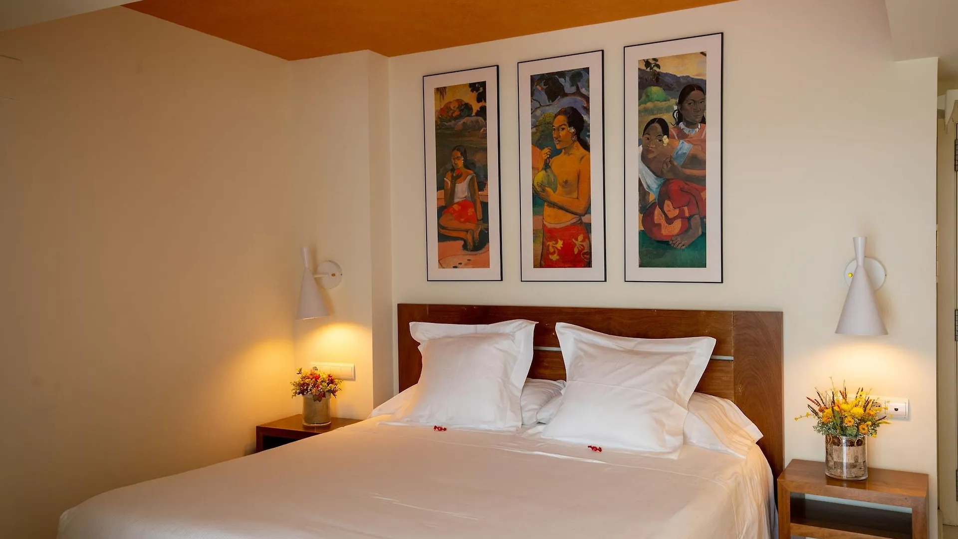 Hotel Tancat De Codorniu Les Cases d'Alcanar 4*,